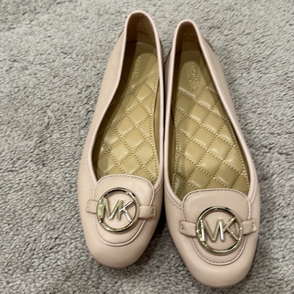 Michael Kors Pink Ballet Flats (7.5) - Picture 2 of 6
